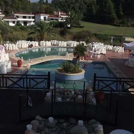 Отель Elani Bay