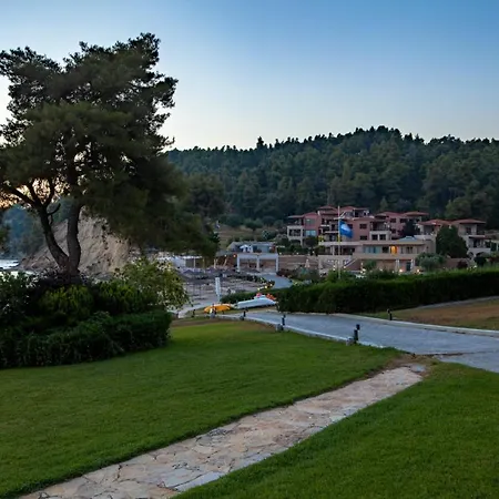 Elani Bay מלון 4*