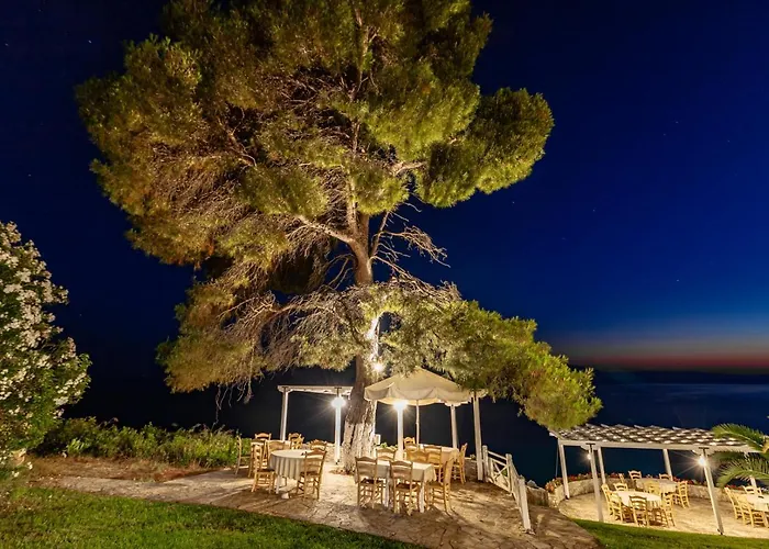 Elani Bay Otel Siviri