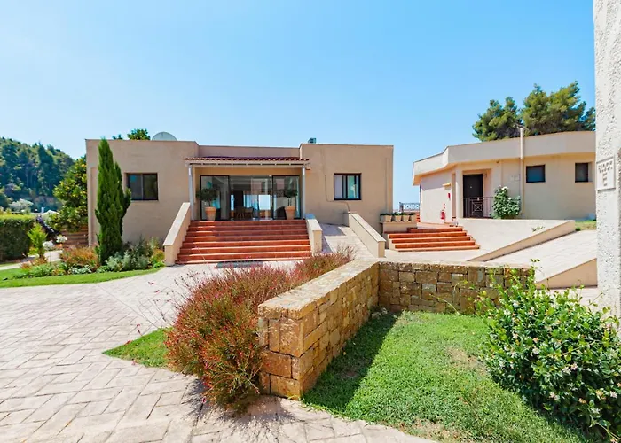 Elani Bay Otel Siviri