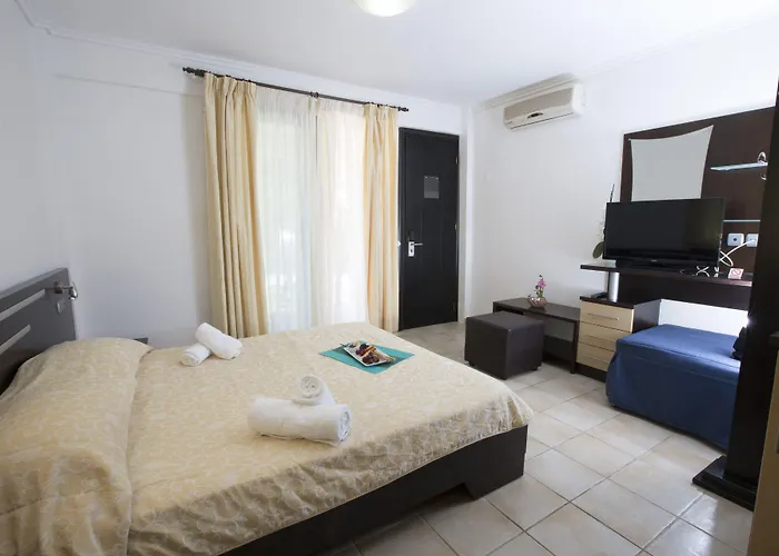 Elani Bay 4*