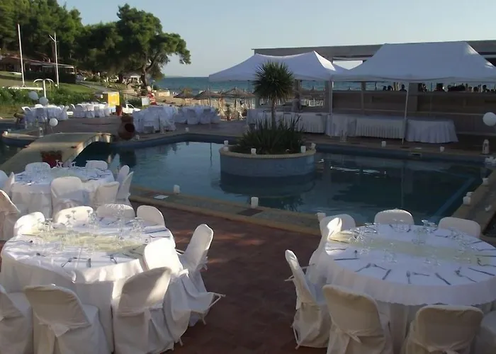 Elani Bay Hotel Siviri