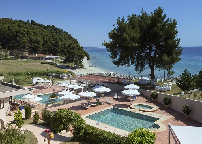 Elani Bay 4*