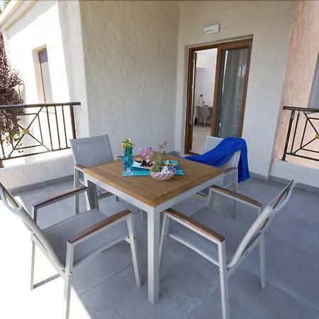 فندق Elani Bay سيفيري